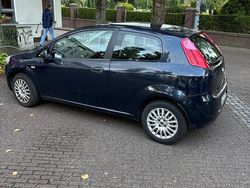 Blau Gebraucht 2009 Fiat Punto Kleinwagen | 2.900 €