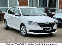 Weiß Gebraucht 2021 Skoda Fabia Kleinwagen | 10.490 € (Superpreis)