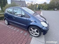 Blau Gebraucht 2003 Mercedes A140 Kleinwagen | 1.549 €