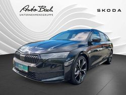 Schwarz (blackmagic perleffekt) Gebraucht 2025 Skoda Octavia SportLine Kombi | 47.490 €