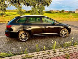 Schwarz Gebraucht 2019 Seat Leon ST FR Kombi | 9.900 € (Guter Preis)