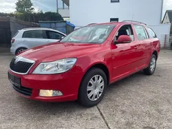 Rot Gebraucht 2010 Skoda Octavia Ambiente Limousine | 1.999 € (Guter Preis)