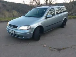 Grau Gebraucht 2003 Opel Astra Kombi | 900 €