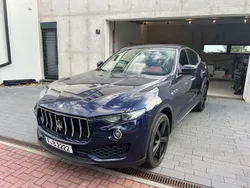 Blau Gebraucht 2019 Maserati Levante SUV | 40.870 €