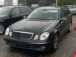Mercedes E320