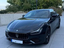 Schwarz Gebraucht 2022 Maserati Ghibli Coupé | 64.800 €