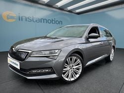 Grau Gebraucht 2022 Skoda Superb Kombi | 25.299 € (Fairer Preis)