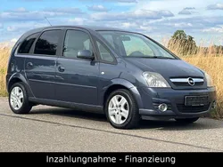 Grau Gebraucht 2009 Opel Meriva Innovation Van / Kleinbus | 2.900 € (Guter Preis)