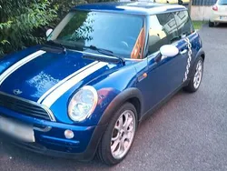 Blau Gebraucht 2001 Mini ONE Kleinwagen | 1.500 € (Fairer Preis)