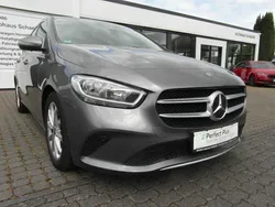 Mercedes B180