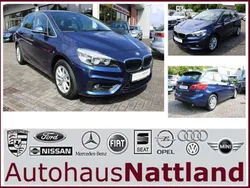 Mediterranblau Gebraucht 2017 BMW 220 Advantage Van / Kleinbus | 15.650 € (Fairer Preis)