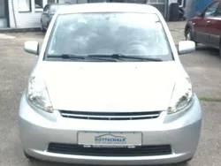 Silber Gebraucht 2005 Daihatsu Sirion Kleinwagen | 1.499 € (Fairer Preis)