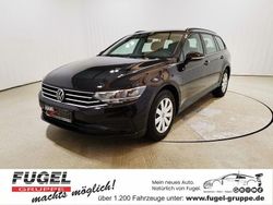 Deep black perleffekt Gebraucht 2022 VW Passat Kombi | 20.898 € (Superpreis)