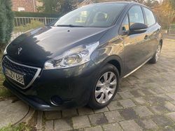 Gebraucht 2015 Peugeot 208 Active Kleinwagen | 4.490 € (Guter Preis)