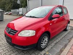 Rot Gebraucht 2009 VW Fox Basis Kleinwagen | 1.690 € (Fairer Preis)