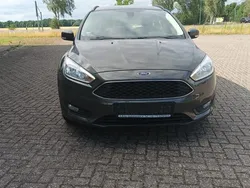 Grau Gebraucht 2018 Ford Focus Kombi | 8.700 € (Fairer Preis)