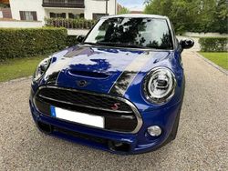 Blau Gebraucht 2019 Mini Cooper S Kleinwagen | 19.100 € (Etwas zu teuer)