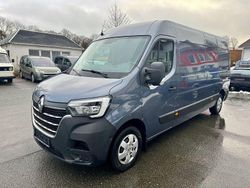 Blau Gebraucht 2020 Renault Master Komfort Van / Kleinbus | 10.989 €