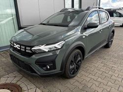Metalliclackierung safari... Neu 2025 Dacia Sandero Expression Kleinwagen | 18.093 € (Fairer Preis)
