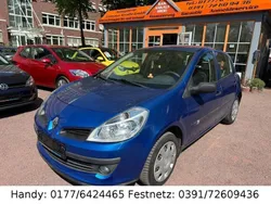 Blau Gebraucht 2006 Renault Clio II Limousine | 2.490 € (Fairer Preis)