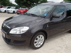 Braun metallic Gebraucht 2011 Skoda Roomster Style Van / Kleinbus | 11.790 € (Teuer)