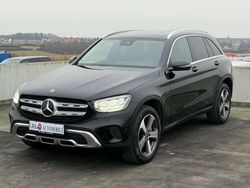 Schwarz unilack Gebraucht 2020 Mercedes GLC300e SUV | 26.990 € (Superpreis)