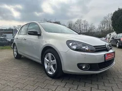 Silver leaf metallic Gebraucht 2011 VW Golf VI Style Kleinwagen | 7.299 € (Fairer Preis)