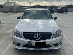Grau Gebraucht 2010 Mercedes C350 Avantgarde Limousine | 7.999 € (Teuer)