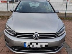 Beige Gebraucht 2015 VW Golf Sportsvan LOUNGE Van / Kleinbus | 8.500 € (Fairer Preis)