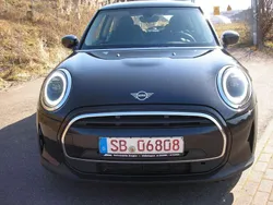 Schwarz Gebraucht 2022 Mini ONE Classic Kleinwagen | 14.900 € (Guter Preis)