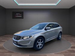Grau Gebraucht 2015 Volvo XC60 Summum SUV | 17.900 € (Etwas zu teuer)