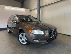 Braun Gebraucht 2013 Volvo V70 Business Edition Kombi | 15.999 € (Teuer)