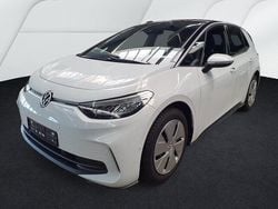 Gletscherweiß metallic (metallic) Gebraucht 2024 VW ID.3 Pro Kleinwagen | 30.900 € (Guter Preis)