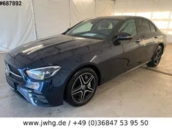 Blau Gebraucht 2022 Mercedes E300 AMG line Limousine | 33.450 € (Etwas zu teuer)