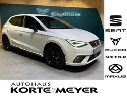 Weiss Gebraucht 2023 Seat Ibiza Black Edition Limousine | 17.900 € (Fairer Preis)