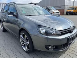 Grau Gebraucht 2013 VW Golf VI Match Kombi | 5.550 € (Fairer Preis)