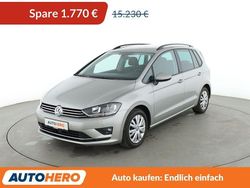 Grau Gebraucht 2017 VW Golf Sportsvan Sound Van / Kleinbus | 13.460 € (Fairer Preis)