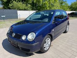 Blau Gebraucht 2003 VW Polo Comfortline Limousine | 1.999 € (Etwas zu teuer)