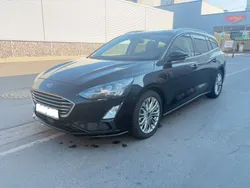 Schwarz Gebraucht 2020 Ford Focus Titanium Limousine | 8.490 € (Guter Preis)
