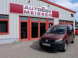 Rot Gebraucht 2013 VW Caddy Trendline Van / Kleinbus | 3.995 € (Guter Preis)