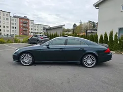 Blau Gebraucht 2006 Mercedes CLS55 AMG AMG Limousine | 17.500 €