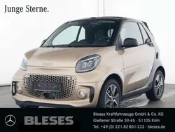Bodypanels in gold beige () Gebraucht 2024 Smart ForTwo Electric Drive Exclusive Cabrio | 19.500 € (Etwas zu teuer)