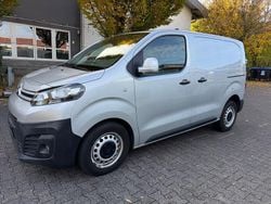 Silber Gebraucht 2017 Citroën Jumpy Van / Kleinbus | 10.900 € (Guter Preis)