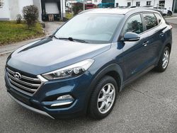 Blau Gebraucht 2016 Hyundai Tucson Style SUV | 12.650 € (Fairer Preis)