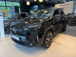 Mysticschwarz Neu 2025 Toyota Yaris Cross SUV | 31.620 € (Etwas zu teuer)