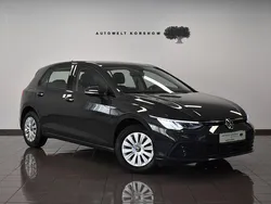 Grau Gebraucht 2021 VW Golf VIII Limousine | 17.600 € (Guter Preis)