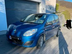 Blau Gebraucht 2008 Renault Twingo Kleinwagen | 2.300 €