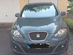 Grau Gebraucht 2009 Seat Altea Van / Kleinbus | 6.000 € (Teuer)