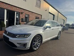Weiß Gebraucht 2016 VW Passat GTE Kombi | 16.480 € (Fairer Preis)
