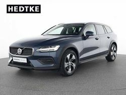 Gebraucht 2023 Volvo V60 CC Kombi | 39.990 € (Etwas zu teuer)